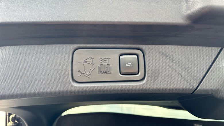 Ford Mustang Mach-E 258kW Extended Range 88kWh AWD 5dr Auto Electric Estate